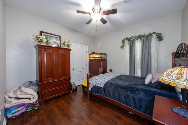 163 Lake Penchant Court, Houma, LA 70360