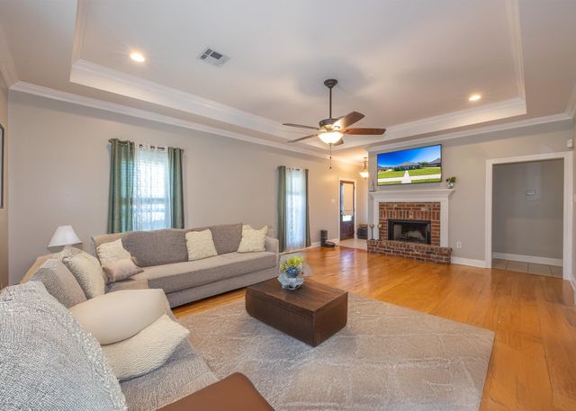 163 Lake Penchant Court, Houma, LA 70360