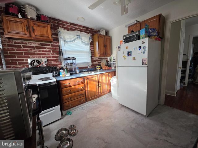 368 W 9TH ST, Front Royal, VA 22630