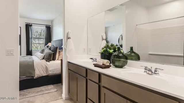 9629 W SUNDERLAND Avenue, Phoenix, AZ 85037