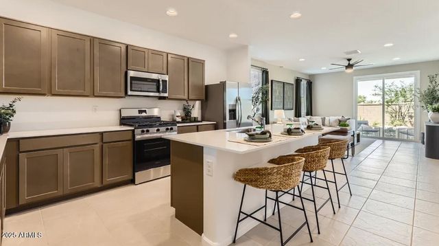 9629 W SUNDERLAND Avenue, Phoenix, AZ 85037
