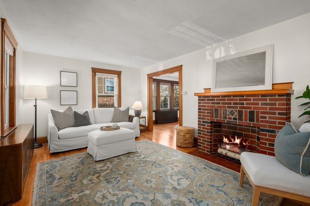 85 Sunset Rd, Arlington, MA 02474