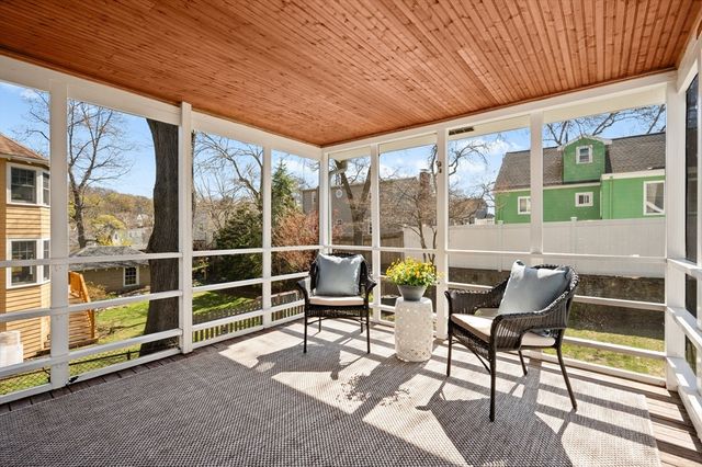 85 Sunset Rd, Arlington, MA 02474