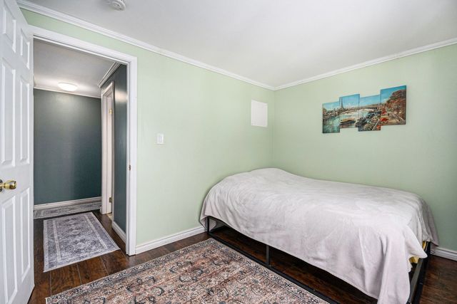 1921 Williamsburg Drive, Hoffman Estates, IL 60169