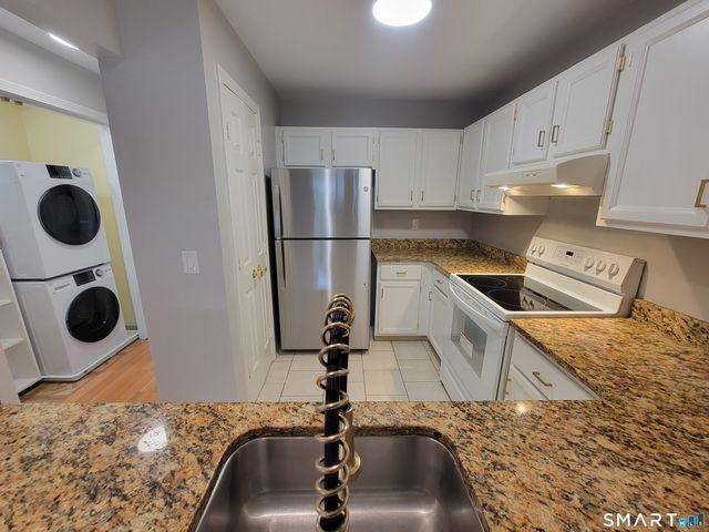 303 Willow Springs 303, New Milford, CT 06776