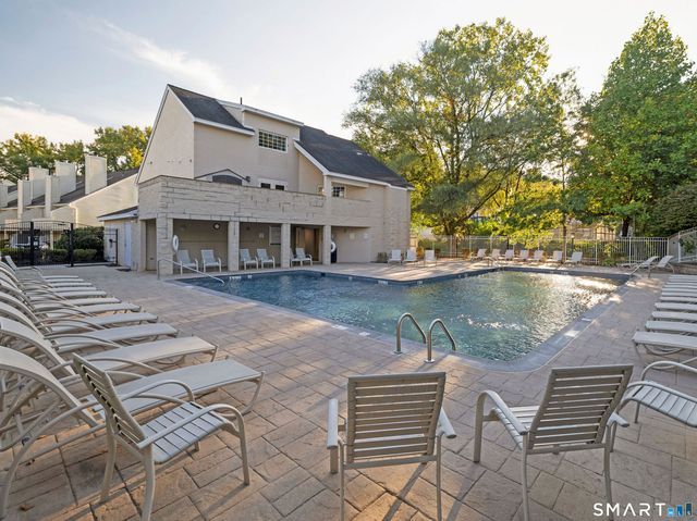 303 Willow Springs 303, New Milford, CT 06776