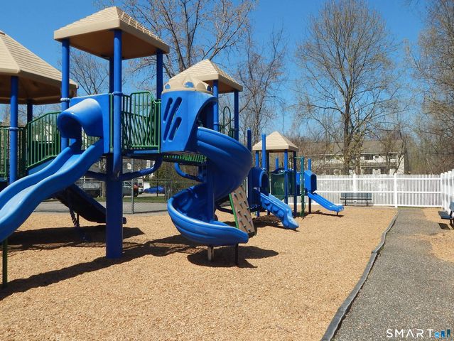 303 Willow Springs 303, New Milford, CT 06776