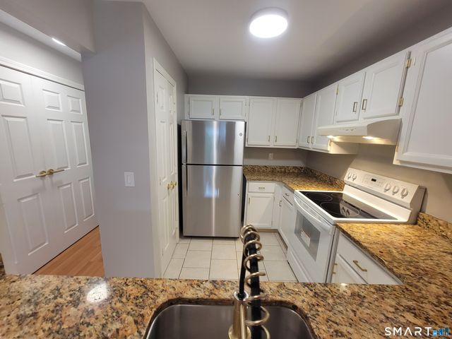303 Willow Springs 303, New Milford, CT 06776