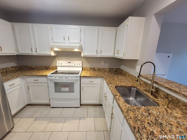 303 Willow Springs 303, New Milford, CT 06776