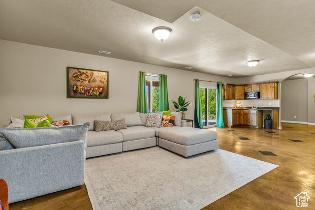 1062 E 1150 N, Pleasant Grove, UT 84062