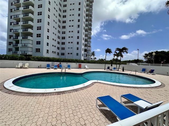 1480 S Ocean Blvd 104, Lauderdale By The Sea, FL 33062