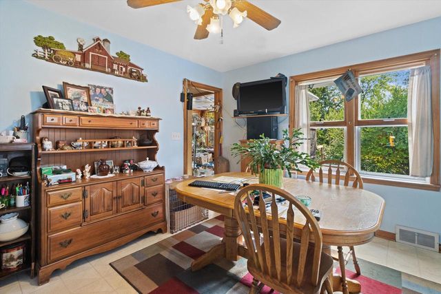 225 Fremont STREET, Watertown, WI 53098