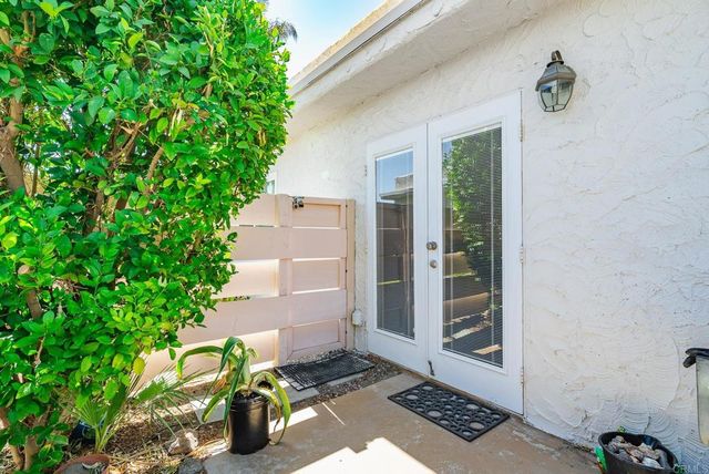 800 E Cottonwood Road, Palm Springs, CA 92262