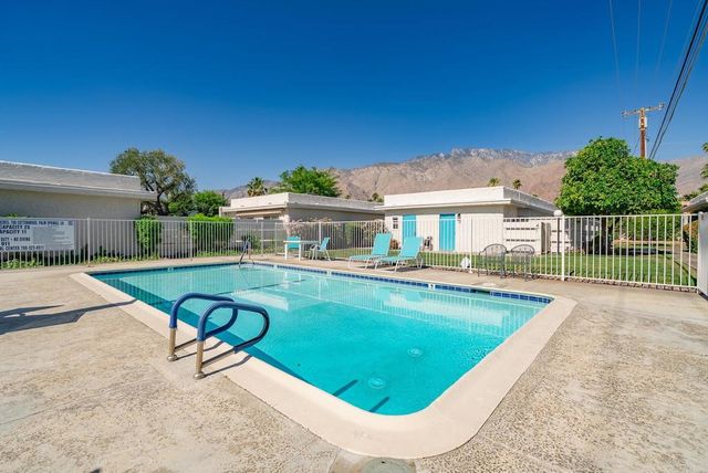 800 E Cottonwood Road, Palm Springs, CA 92262