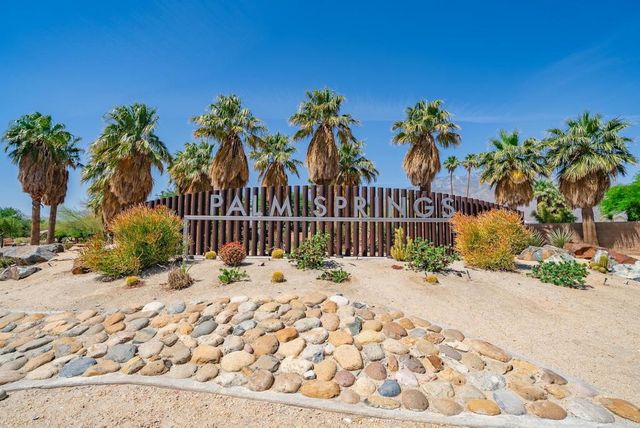 800 E Cottonwood Road, Palm Springs, CA 92262
