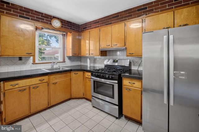 914 LINWOOD ST, Hyattsville, MD 20783