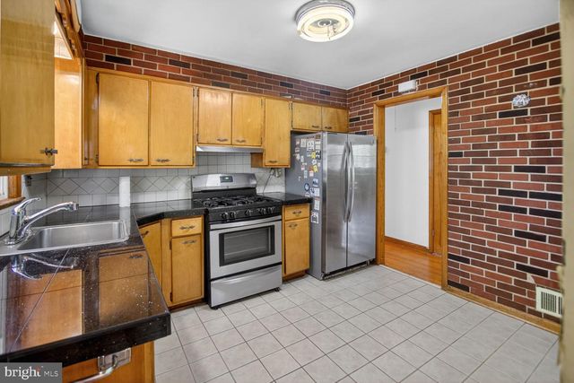 914 LINWOOD ST, Hyattsville, MD 20783