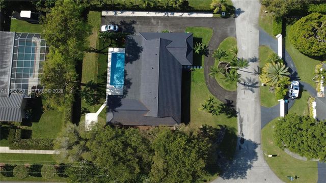 7700 SW 168th Terrace, Palmetto Bay, FL 33157