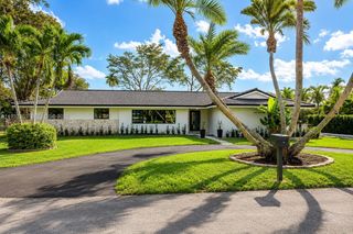 7700 SW 168th Terrace, Palmetto Bay, FL 33157