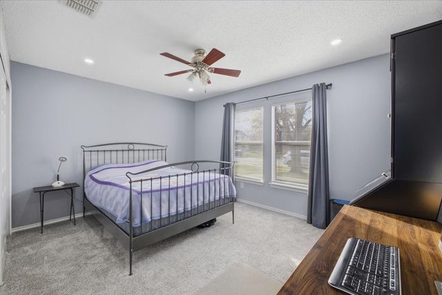 2208 Bantry Lane, Arlington, TX 76002