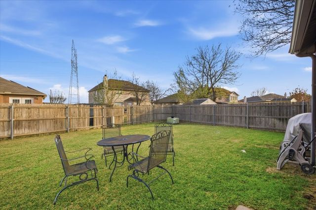 2208 Bantry Lane, Arlington, TX 76002