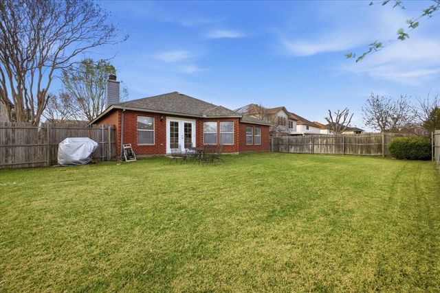 2208 Bantry Lane, Arlington, TX 76002