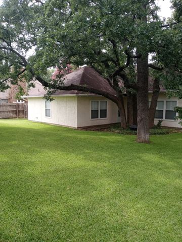 3402 San Clemente Drive, Arlington, TX 76017