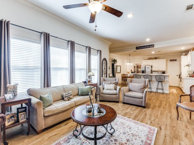 3402 San Clemente Drive, Arlington, TX 76017