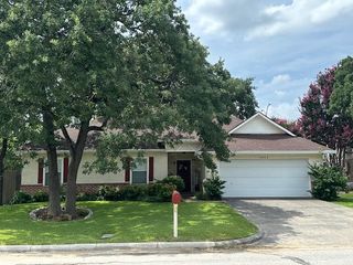3402 San Clemente Drive, Arlington, TX 76017