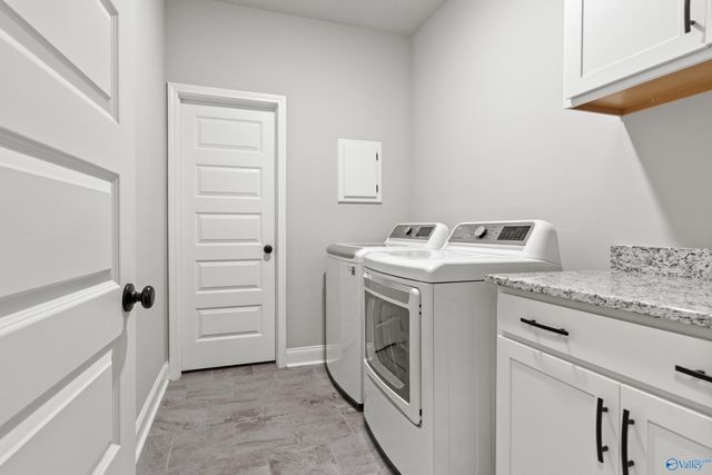 101 Midpark Drive, Meridianville, AL 35759