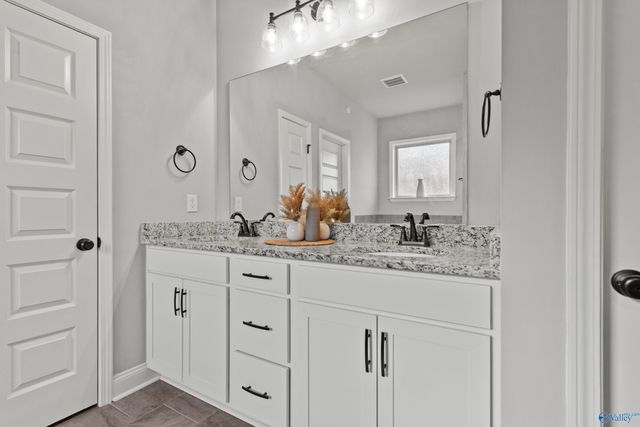 101 Midpark Drive, Meridianville, AL 35759