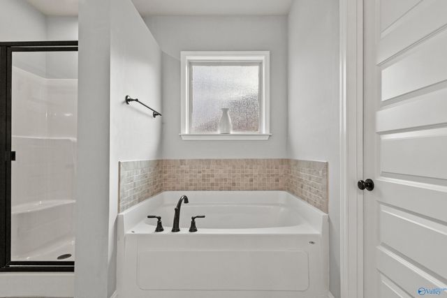 101 Midpark Drive, Meridianville, AL 35759