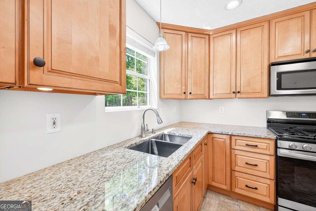 1209 Mystic Drive, Loganville, GA 30052