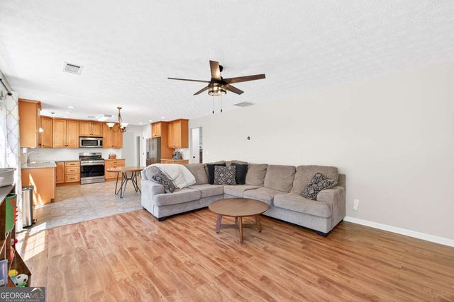 1209 Mystic Drive, Loganville, GA 30052