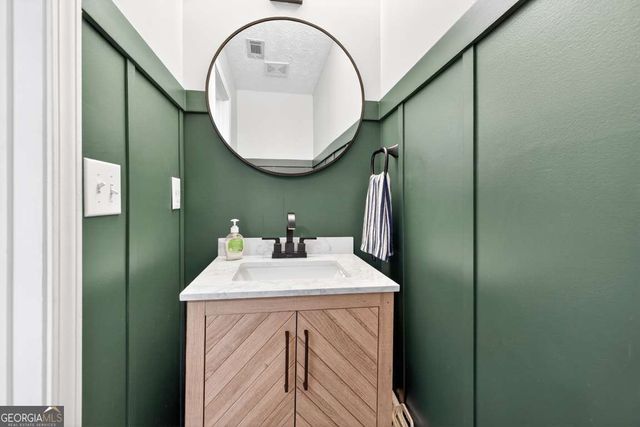 1209 Mystic Drive, Loganville, GA 30052