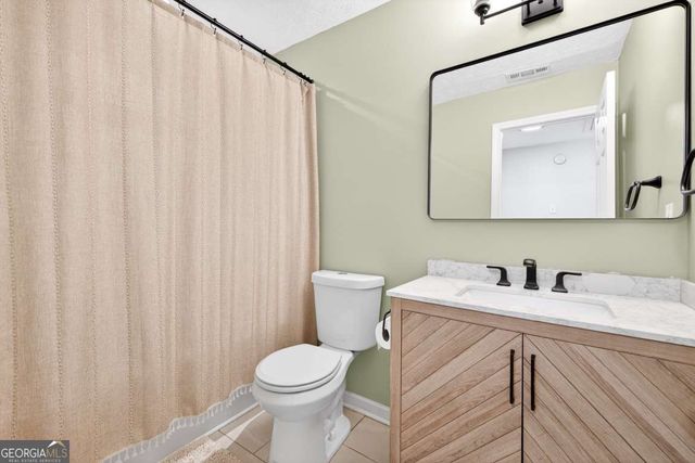 1209 Mystic Drive, Loganville, GA 30052