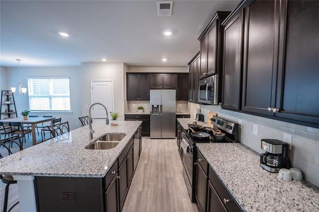 454 Burgundy Terrace SE, Atlanta, GA 30354
