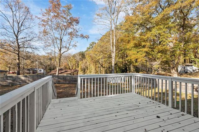 6739 Kull Drive, Lithia Springs, GA 30122