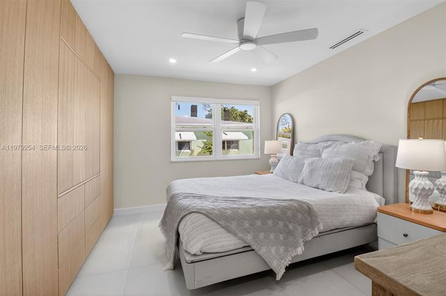 3240 Park Ln D, Boynton Beach, FL 33435