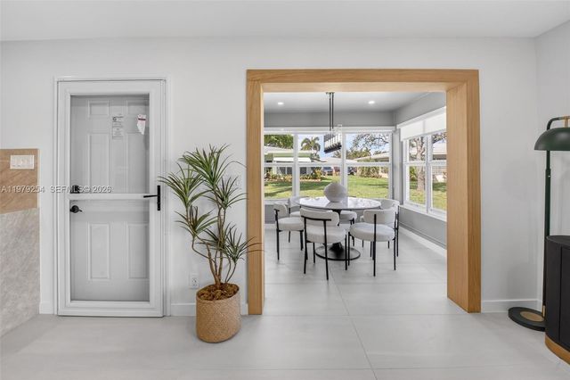 3240 Park Ln D, Boynton Beach, FL 33435