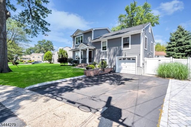 2010 Windsor Rd, Linden City, NJ 07036