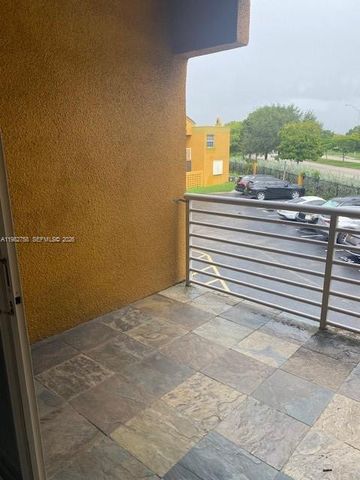 9701 Fontainebleau Blvd C206, Miami, FL 33172