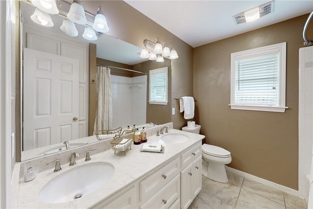 708 Putter Court, College Station, TX 77845
