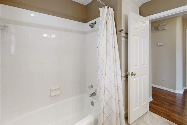 708 Putter Court, College Station, TX 77845
