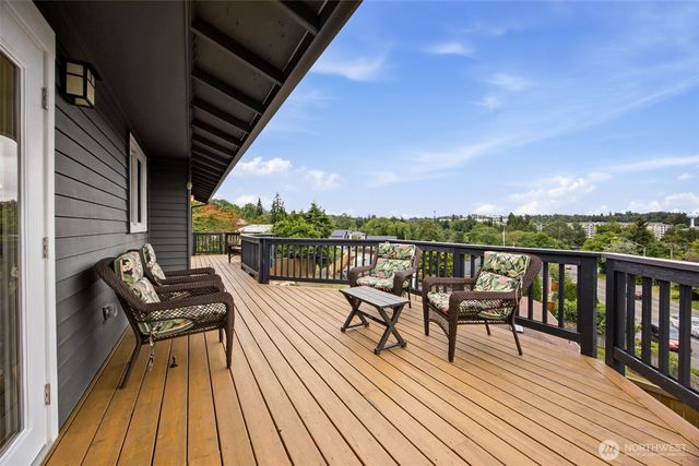21436 4th Place S, Des Moines, WA 98198