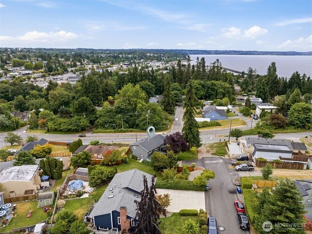 21436 4th Place S, Des Moines, WA 98198