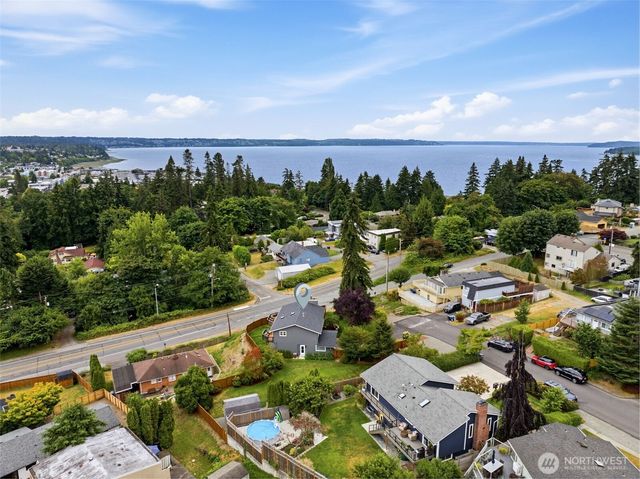 21436 4th Place S, Des Moines, WA 98198