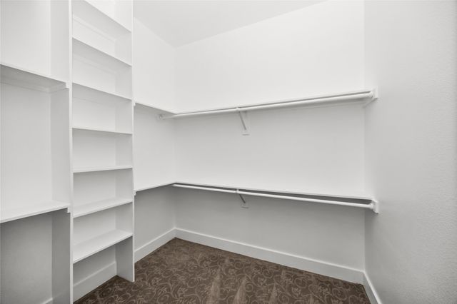 302 E Glenwood, Mabank, TX 75147