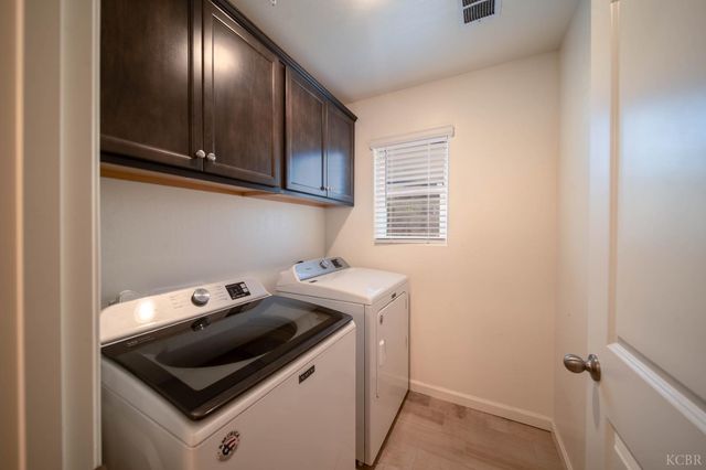 1360 W Angus Court, Hanford, CA 93230