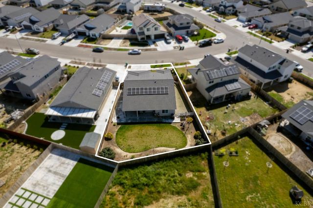 1360 W Angus Court, Hanford, CA 93230